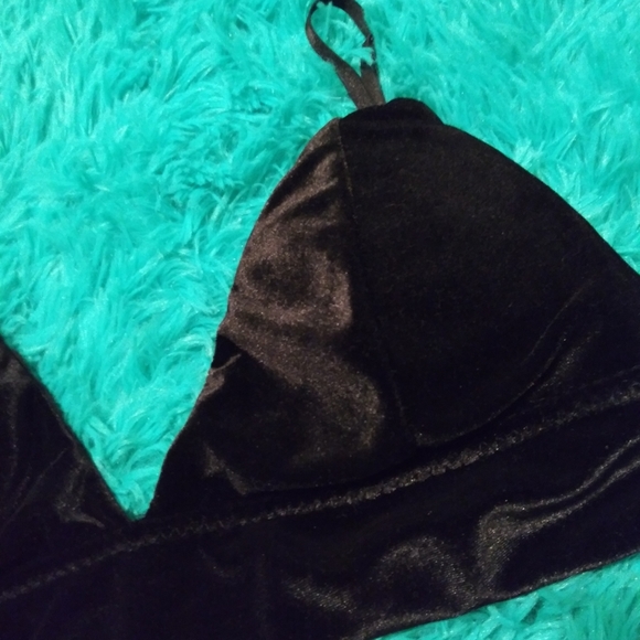 Velvet Bra, size M - Picture 2 of 5